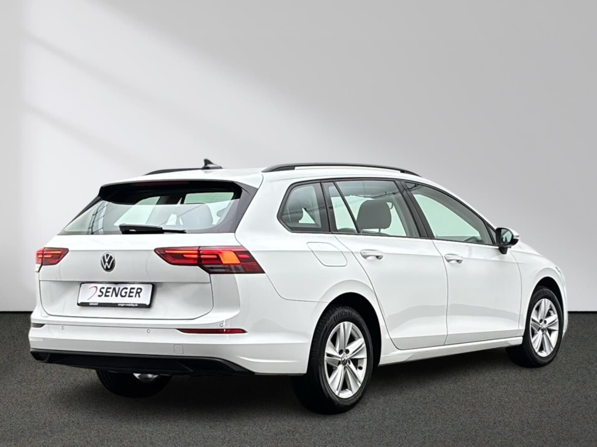 Volkswagen Golf Variant Life