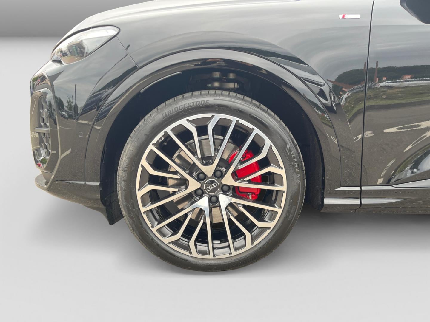 Bild über Audi Q5 SUV TDI quattro 150 kW S tronic - für weitere Informationen kontaktieren Sie den Audi Partner