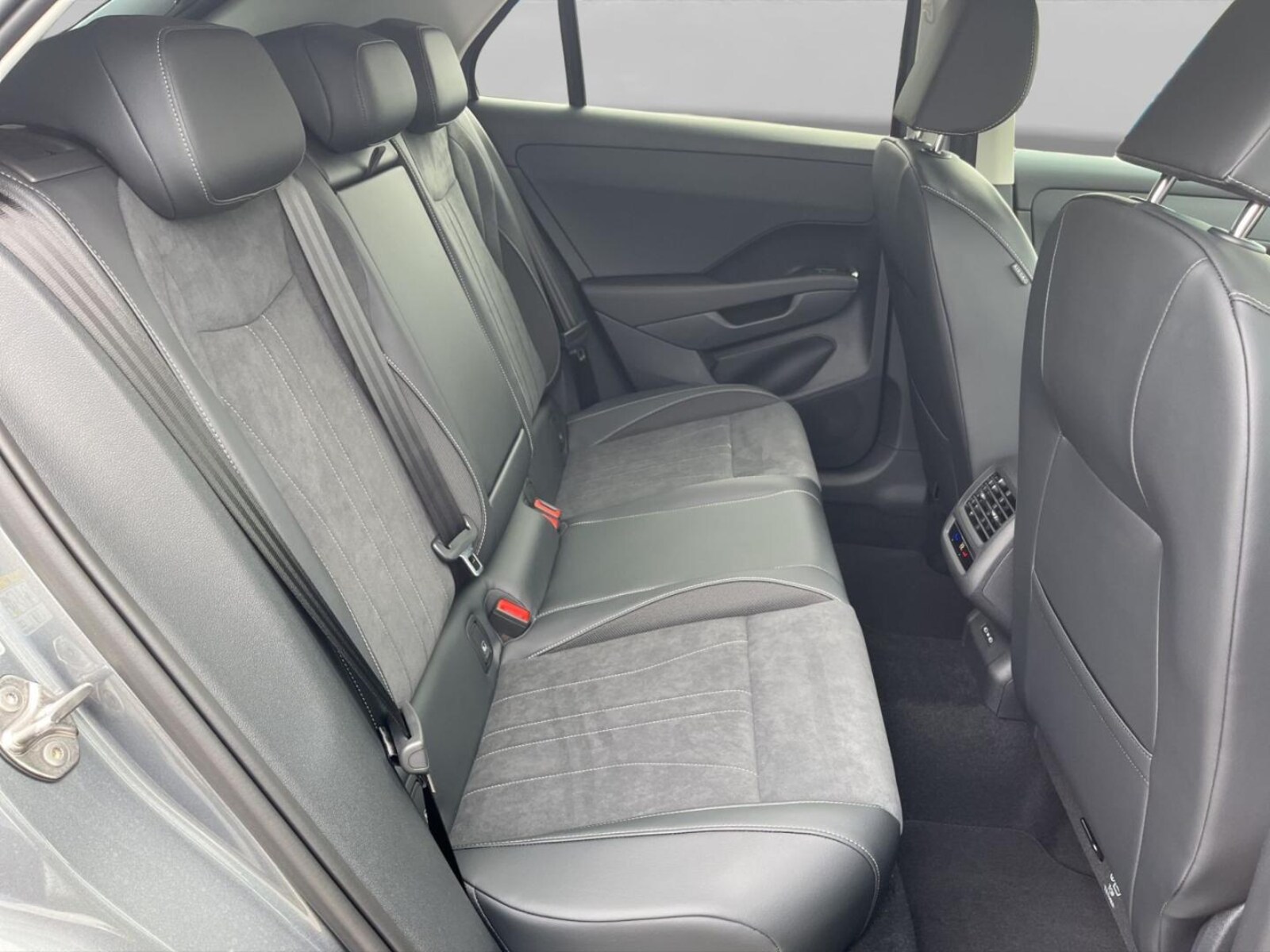 Volkswagen T-Roc – Bild 20