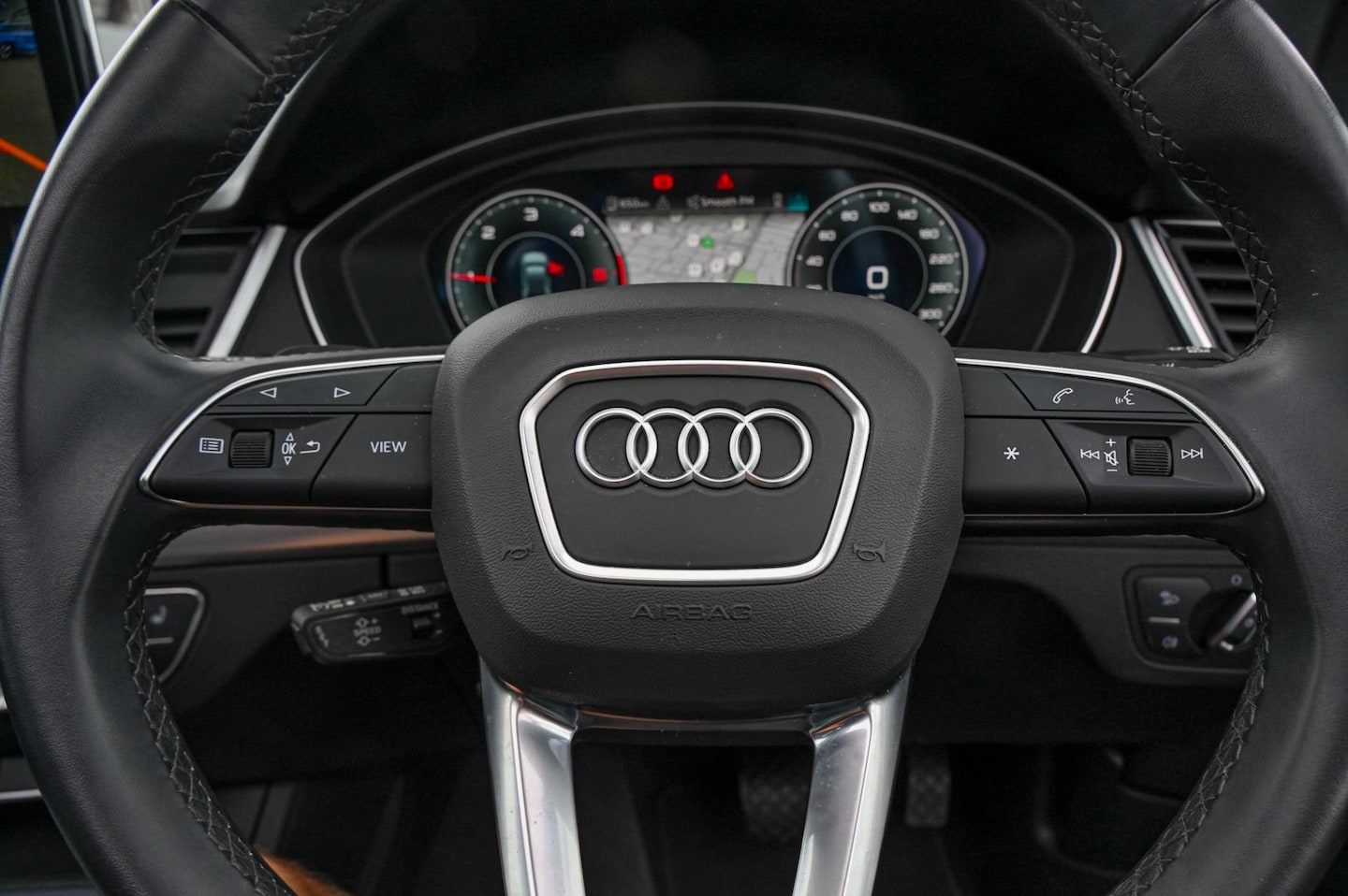 Image about Audi Q5 sport 40 TDI quattro S tronic