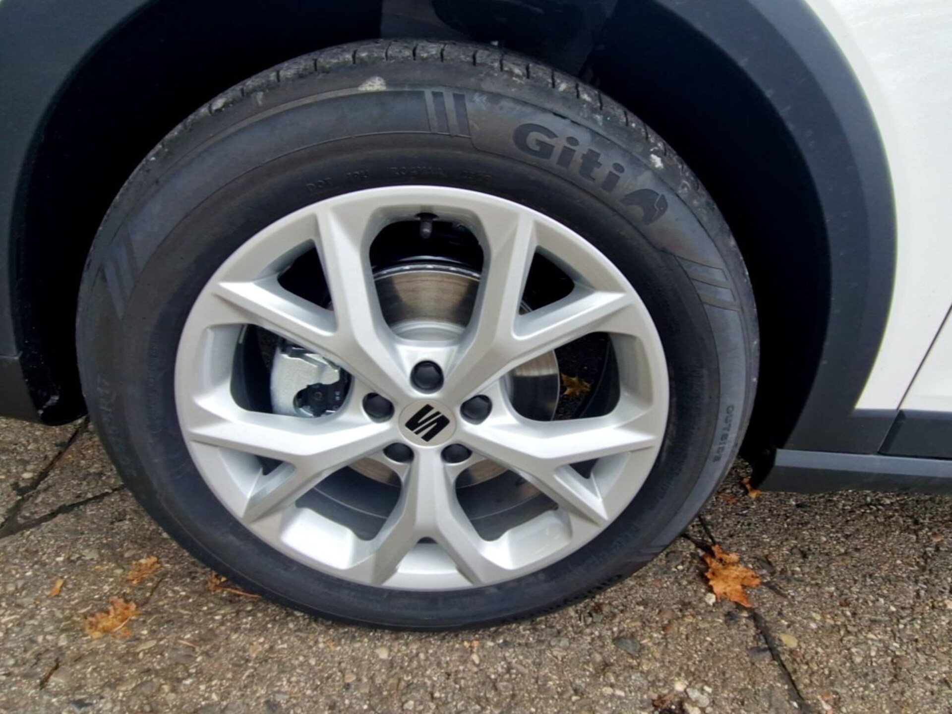 SEAT Arona FR