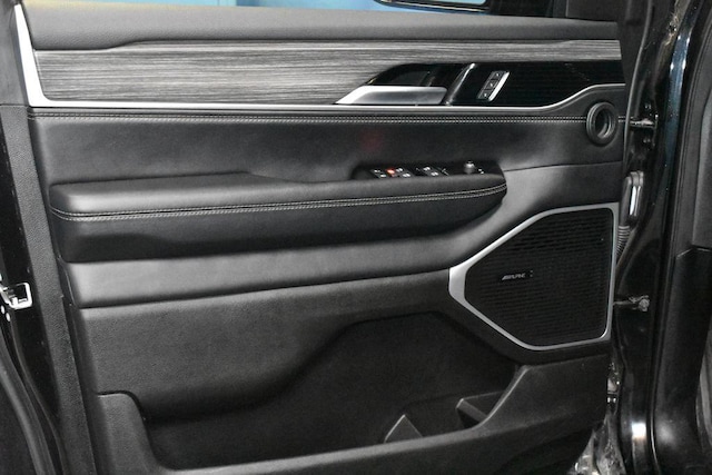 2024 Jeep Wagoneer