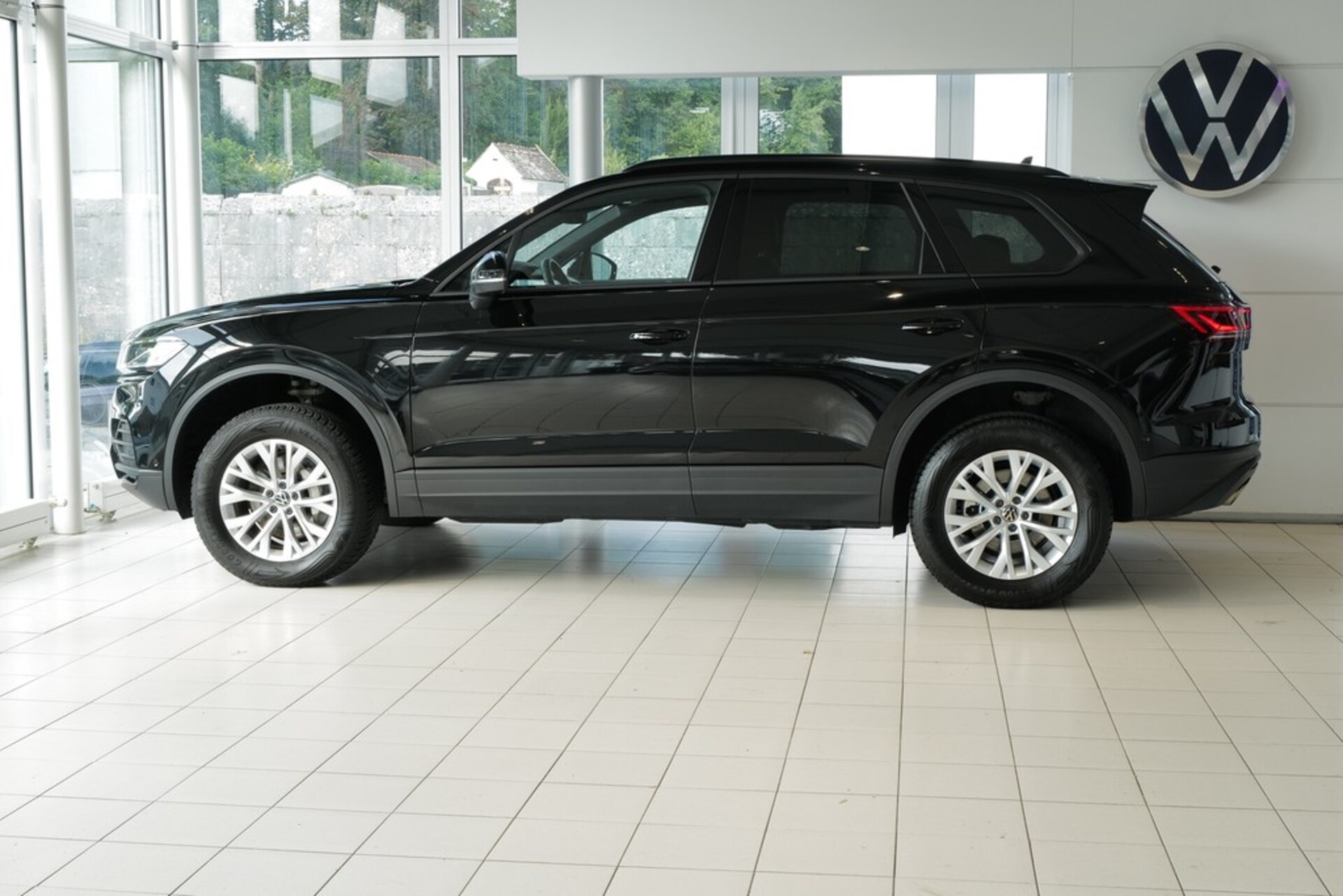 Volkswagen Touareg Basis-Modell