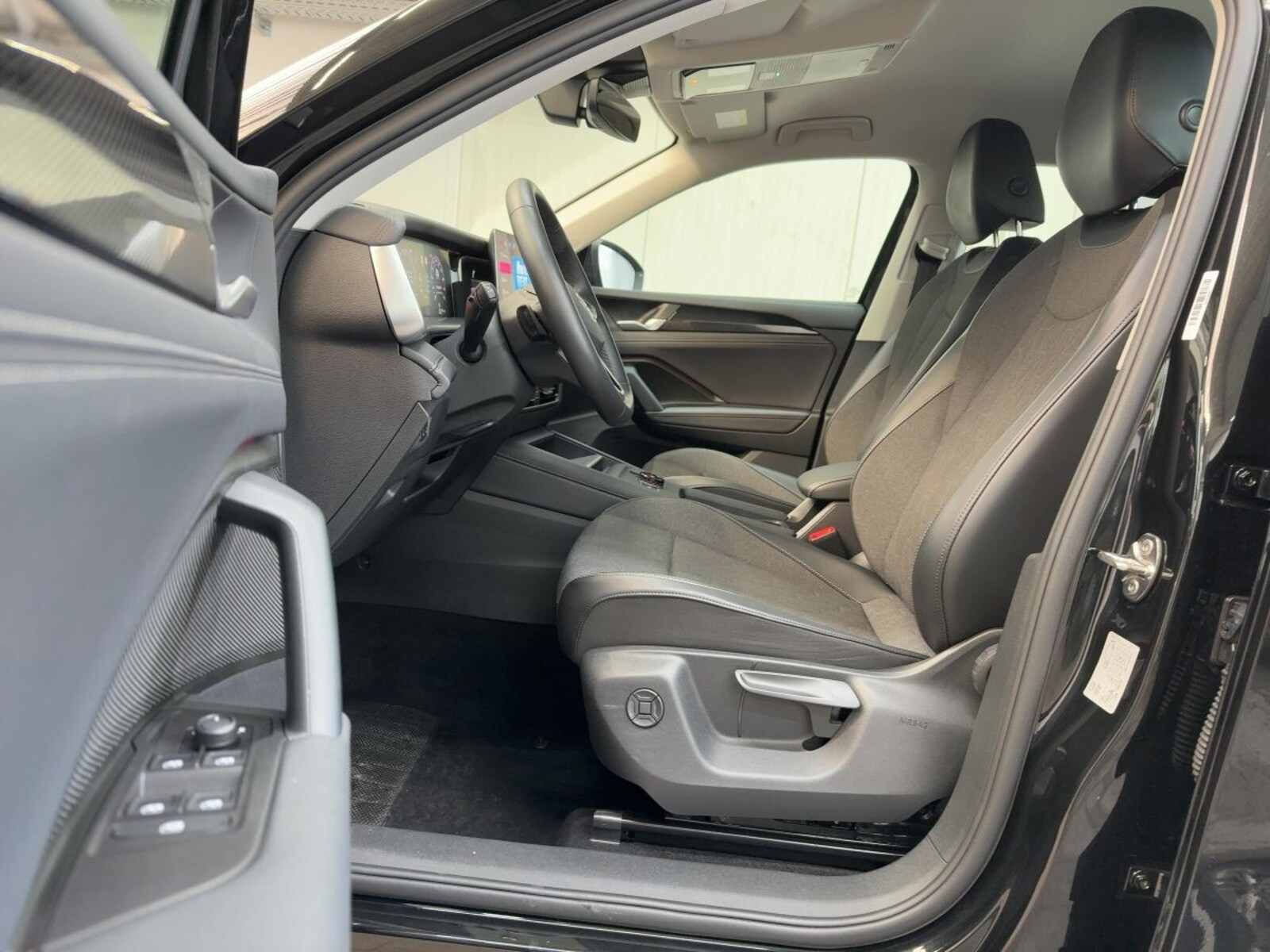 Volkswagen Tayron – Bild 9
