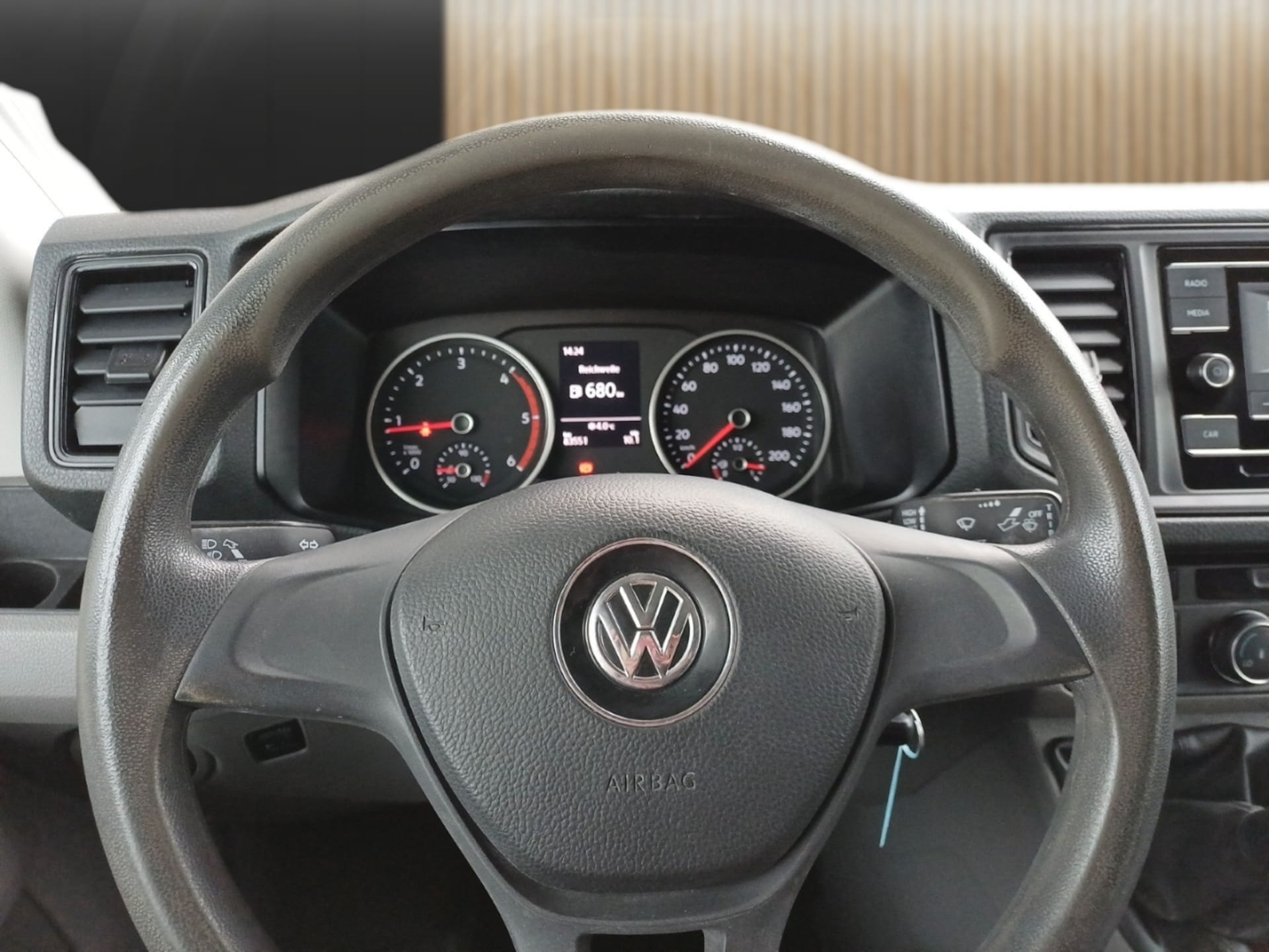 Volkswagen Crafter Kasten mittlerer Radstand