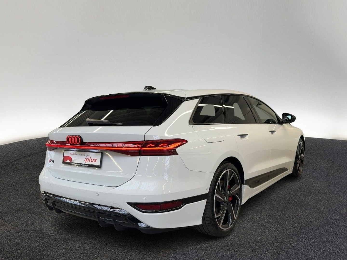 Bild über Audi S6 Avant e-tron e-tron quattro - für weitere Informationen kontaktieren Sie den Audi Partner