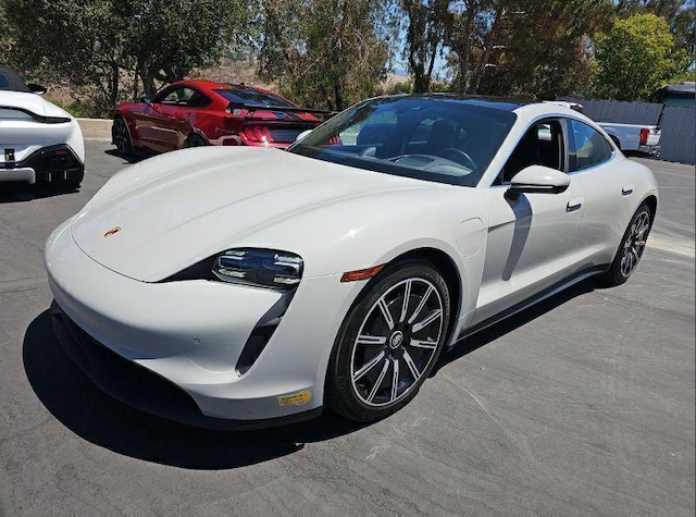 Photo of 2022 Porsche Taycan