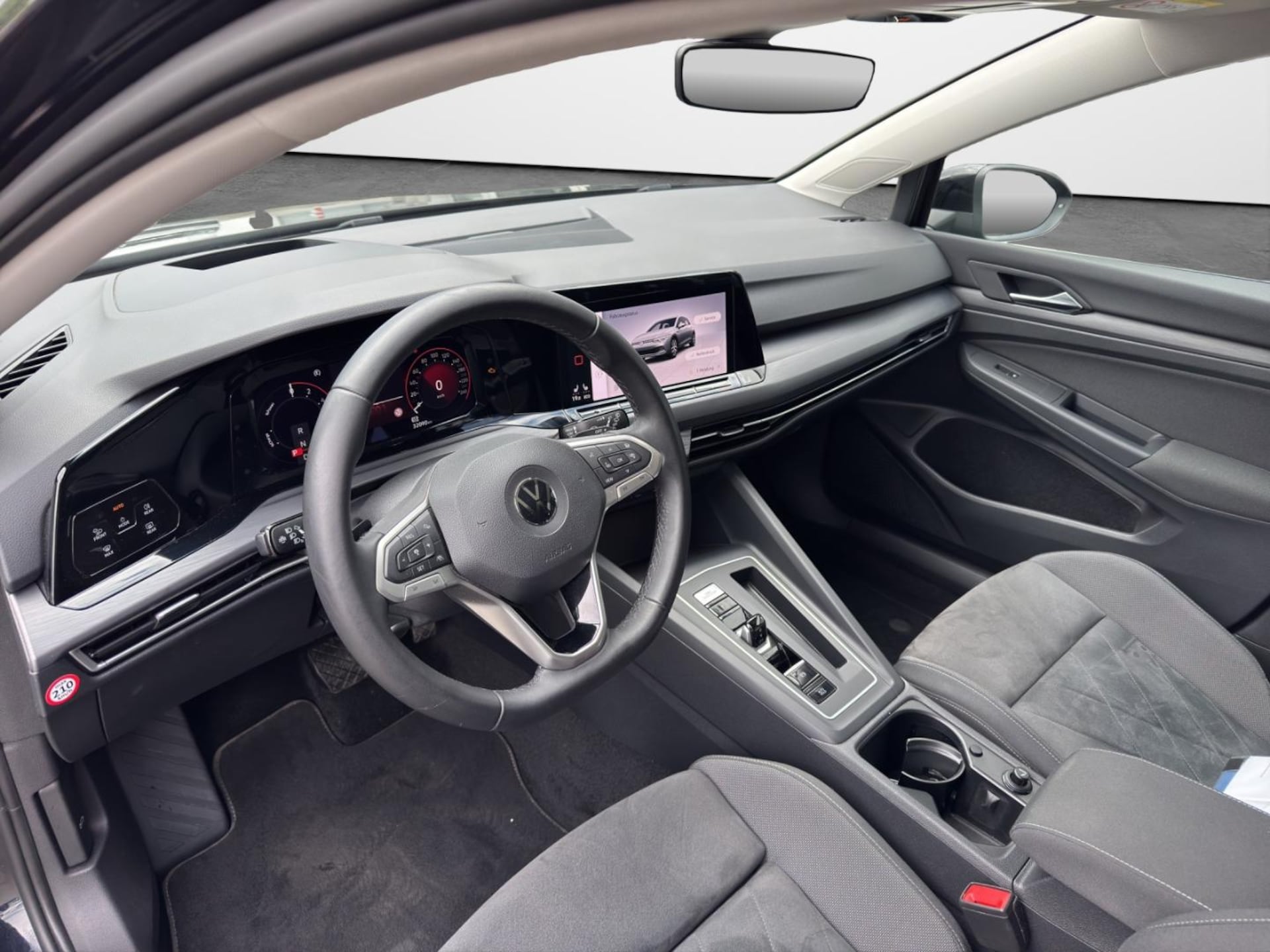 Volkswagen Golf Style