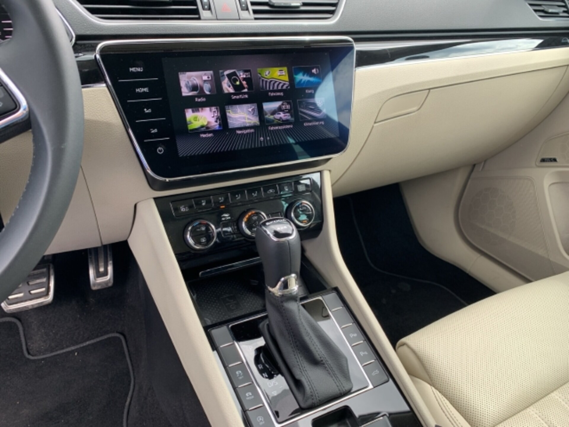Skoda Superb Combi Laurin & Klement