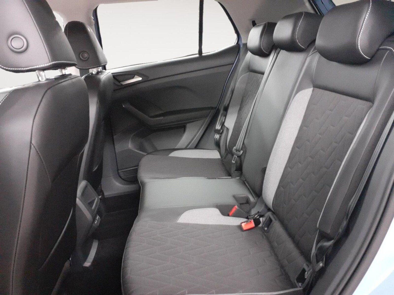 Volkswagen T-Cross – Bild 8