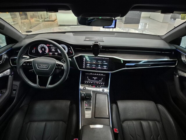 Audi A7 55 TFSI quattro Premium 250 340 kW hp S tronic 8