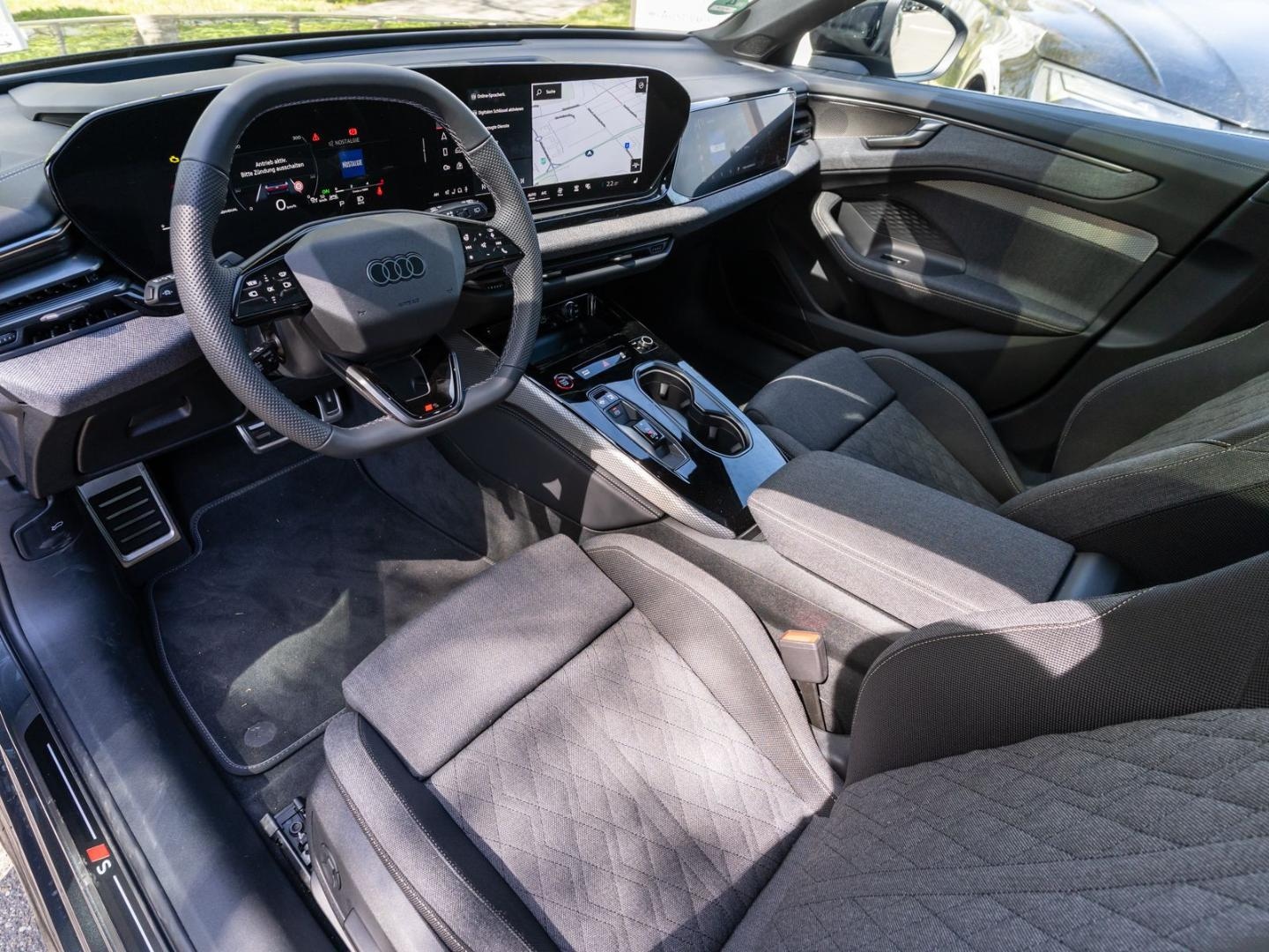 Bild über Audi A6 Avant edition one TDI quattro 150 kWS tronic - für weitere Informationen kontaktieren Sie den Audi Partner