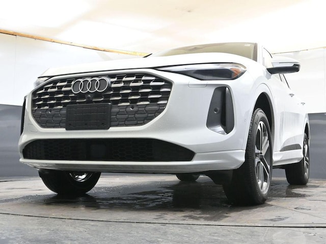 2025 Audi Q5 Premium - Photo 29