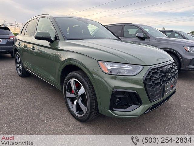 2024 Audi Q5 45 Premium Plus's photo