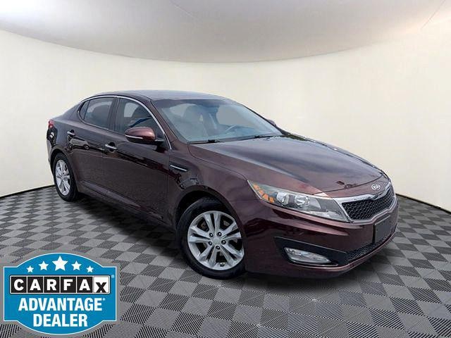 Photo of 2012 Kia Optima 