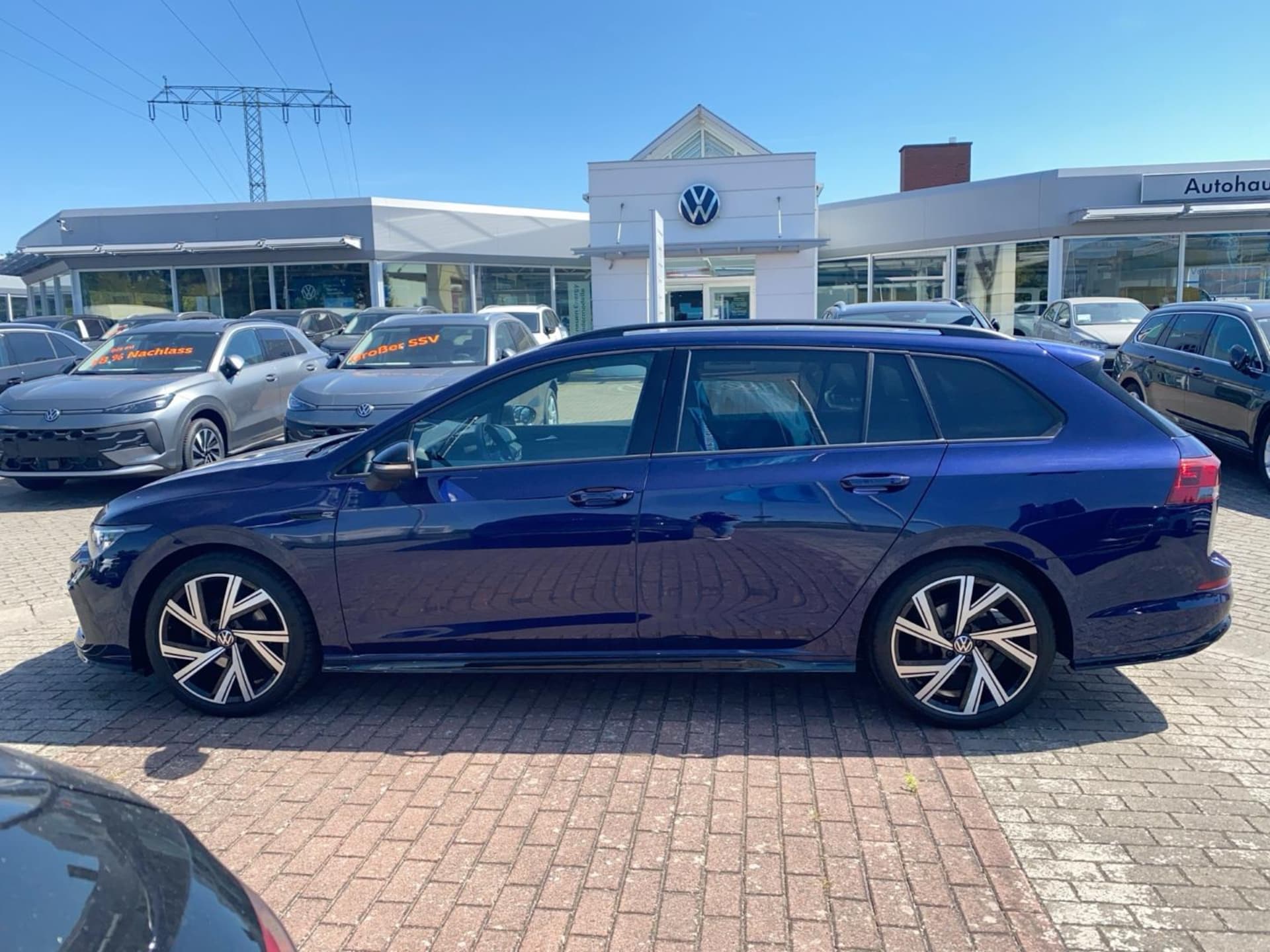 Volkswagen Golf Variant R-Line