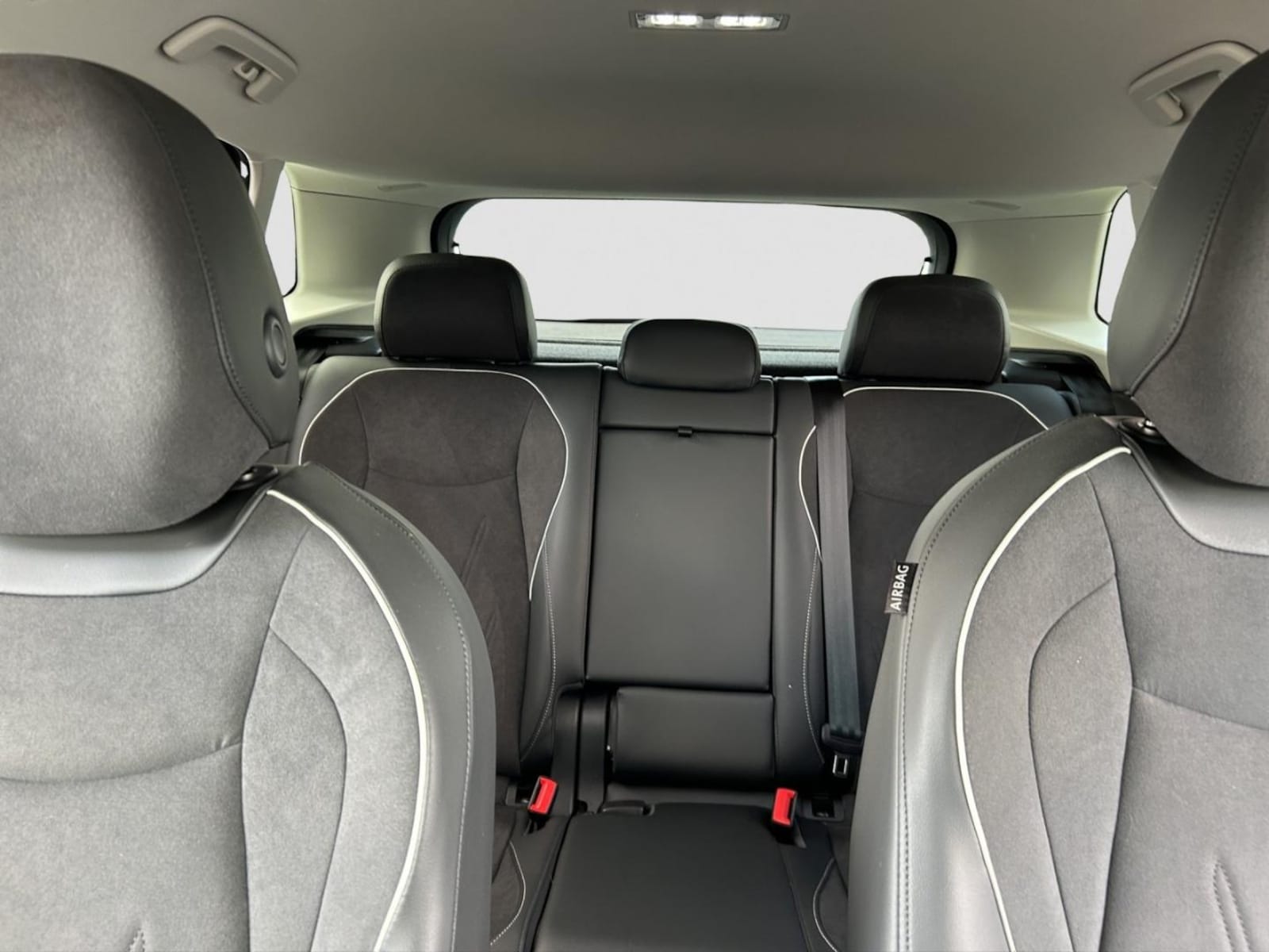 Volkswagen Tiguan – Bild 17
