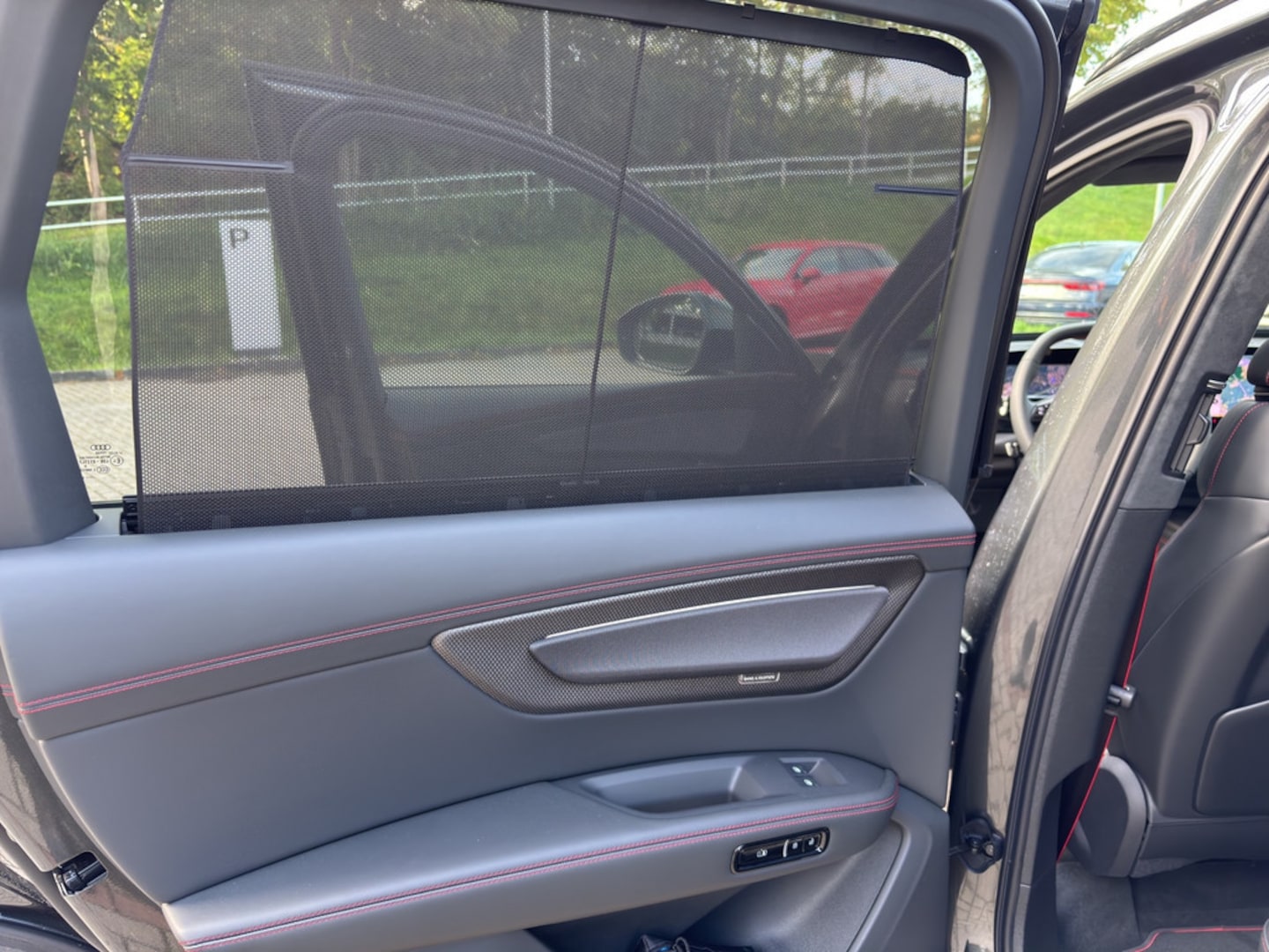 Bild über Audi Q7 SUV TDI quattro 220 kW tiptronic - für weitere Informationen kontaktieren Sie den Audi Partner