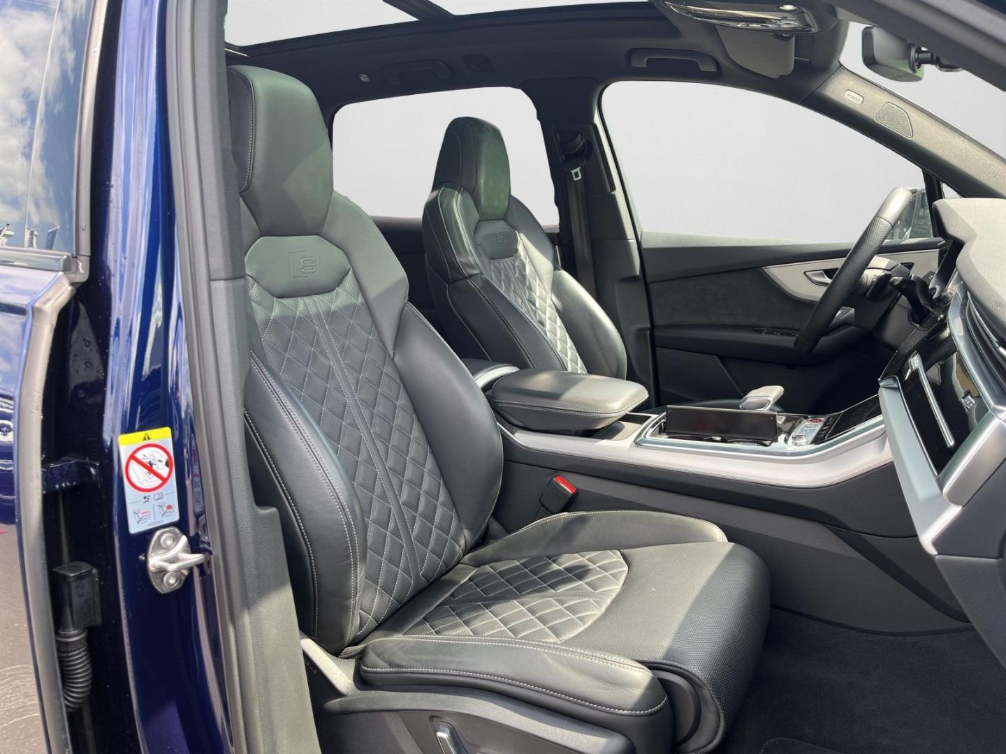 Image about Audi SQ7 TDI quattro tiptronic