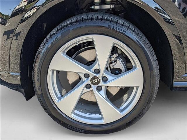 2025 Audi Q5 Premium Plus - Photo 9