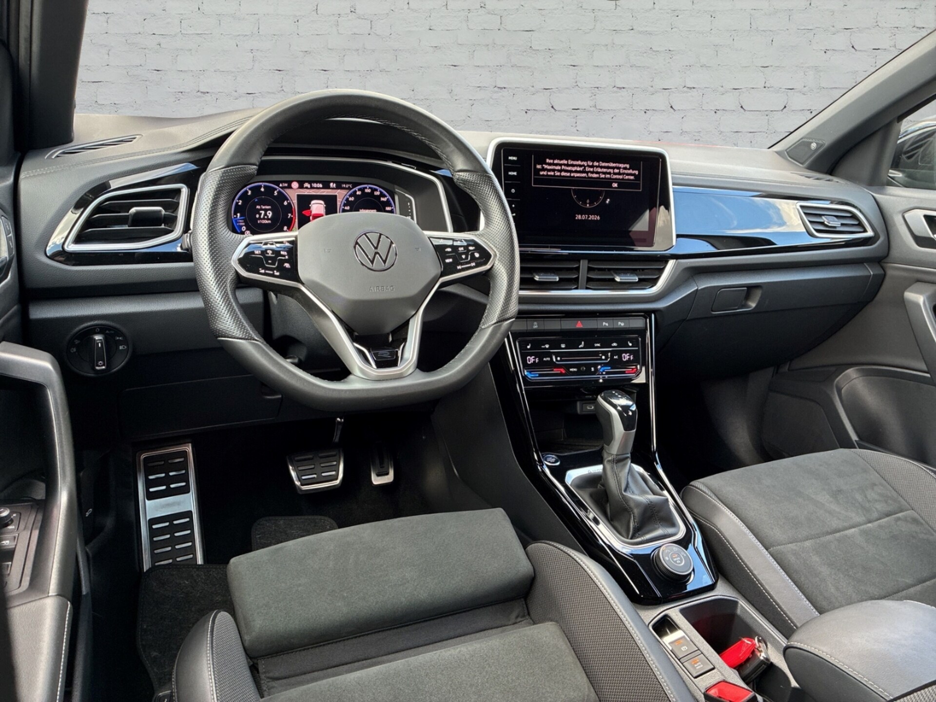 Volkswagen T-Roc R-Line