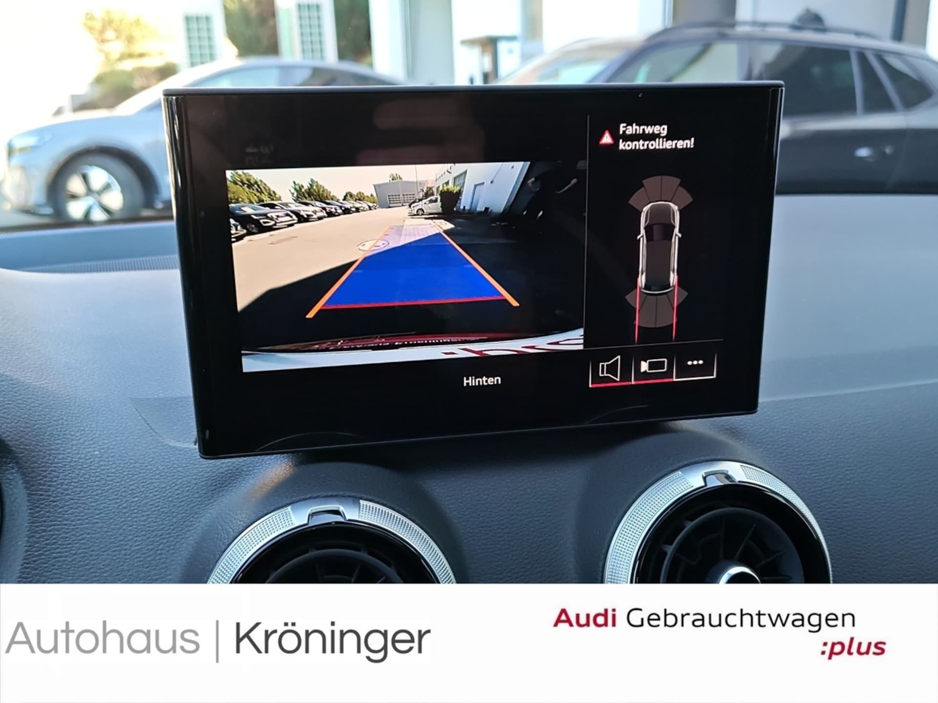 Audi Q2 S line