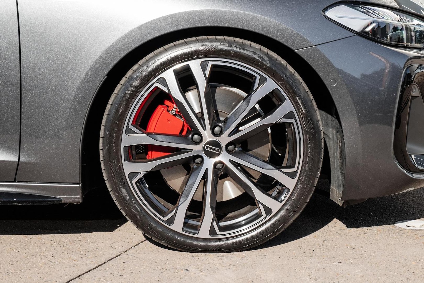 Image about Audi A5 Avant TFSI e e-hybrid quattro 270 kW S tronic