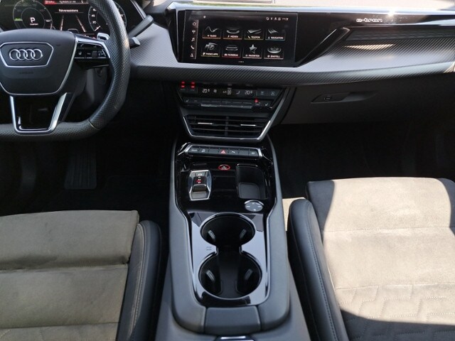 Image about Audi e-tron GT e-tron quattro