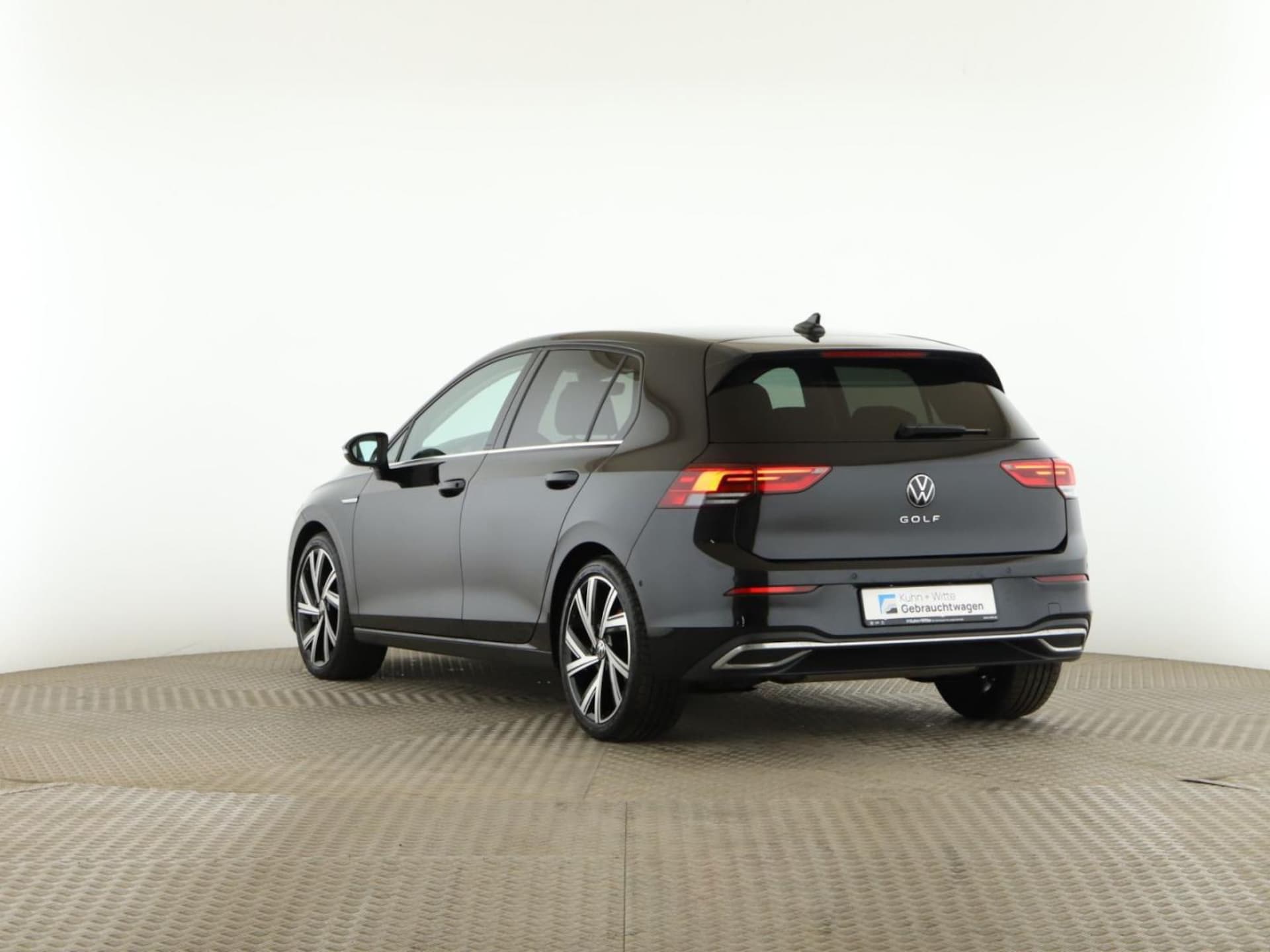 Volkswagen Golf Style