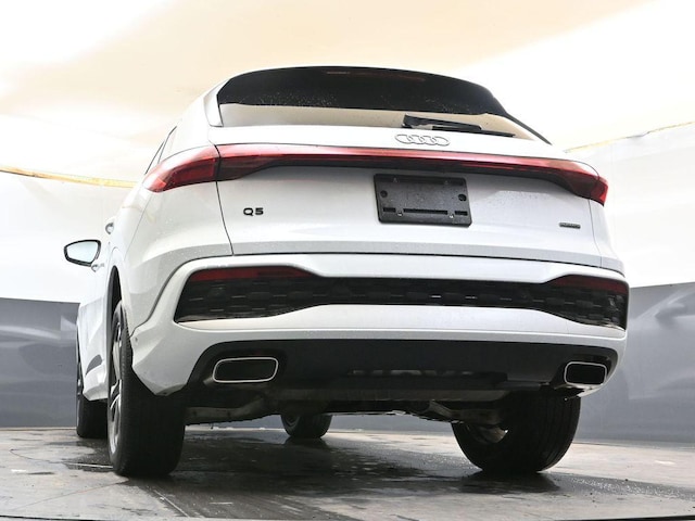 2025 Audi Q5 Premium - Photo 32