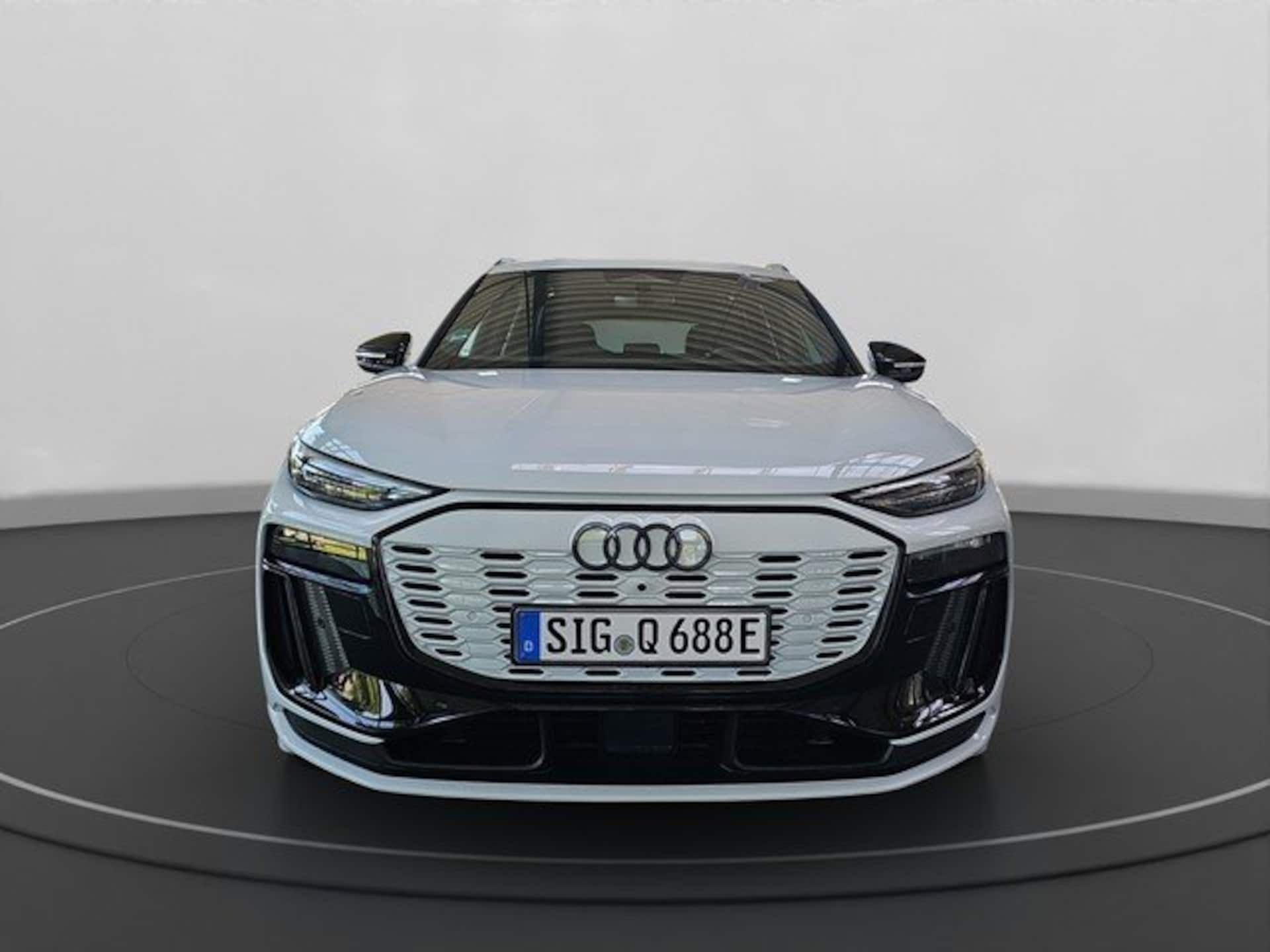 Audi Q6 SUV e-tron
