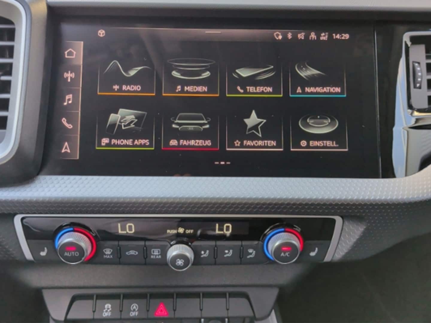 Bild über Audi A1 Sportback advanced 30 TFSI Schaltgetriebe - für weitere Informationen kontaktieren Sie den Audi Partner