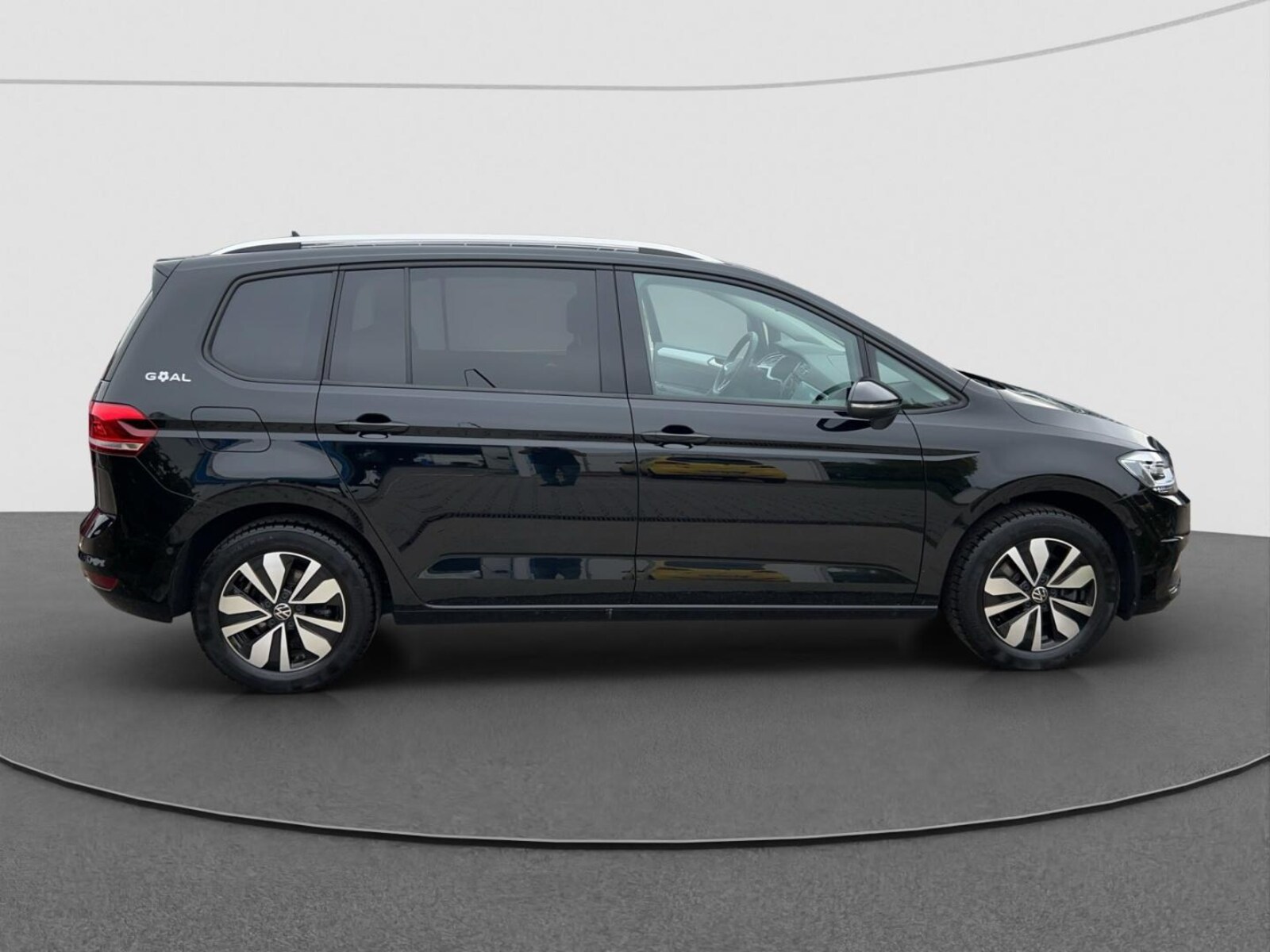 Volkswagen Touran – Bild 10