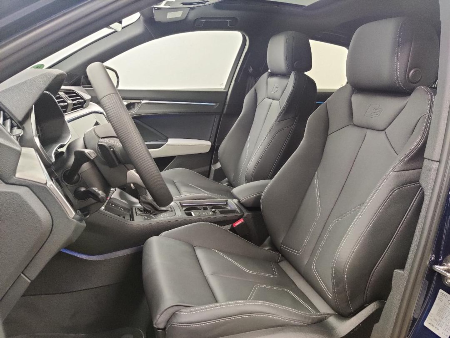 Bild über Audi Q3 Sportback TDI quattro 142 kW S tronic - für weitere Informationen kontaktieren Sie den Audi Partner