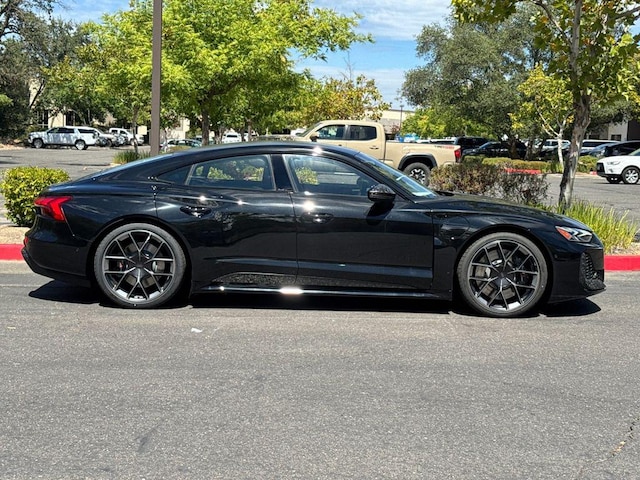 2026 Audi RS e-tron GT performance