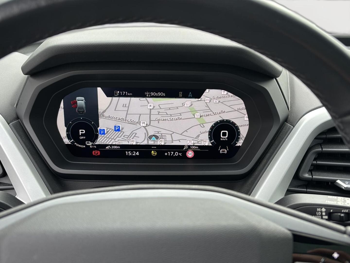 Bild über Audi Q4 e-tron 40 e-tron - für weitere Informationen kontaktieren Sie den Audi Partner