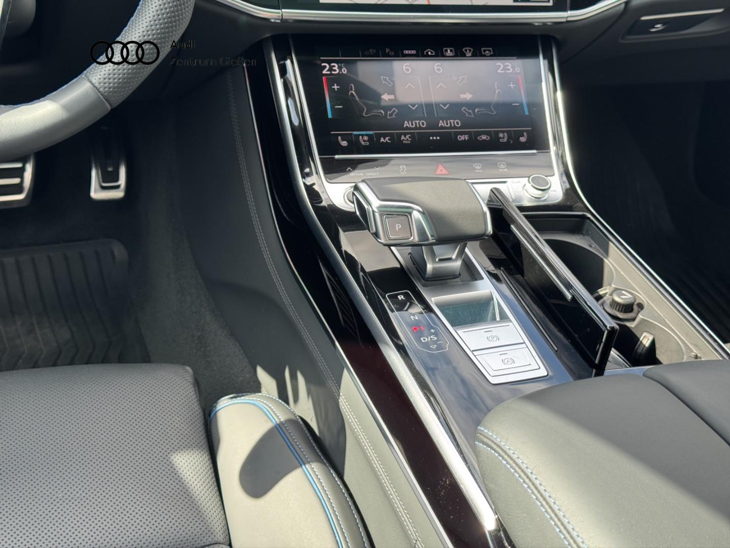 Image about Audi A8 TFSI e 60 TFSI e quattro tiptronic