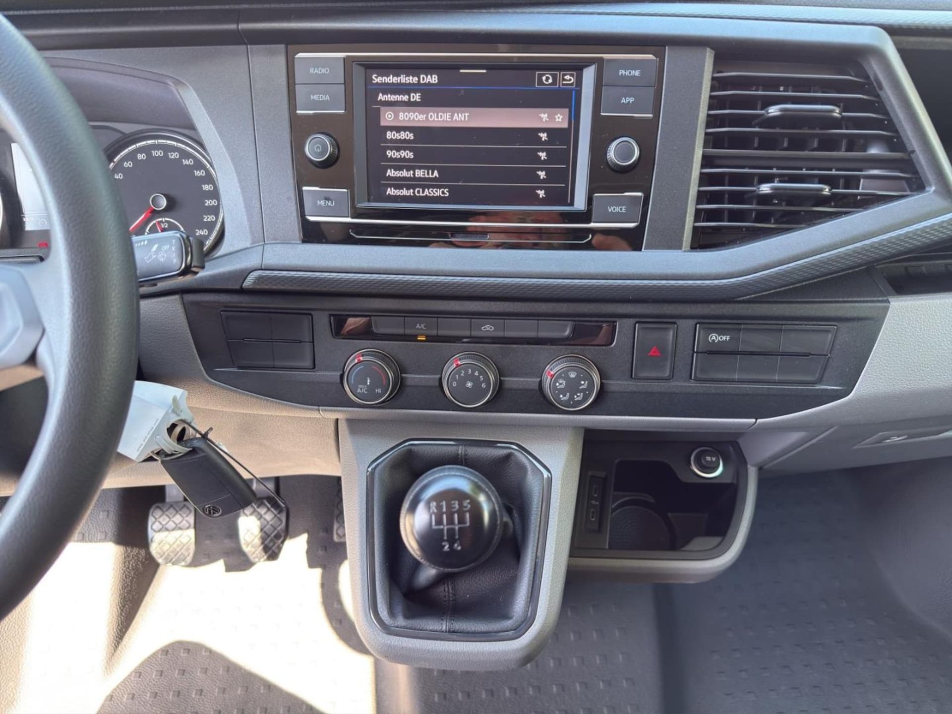 Volkswagen T6.1 Transporter Kasten kurzer Radstand