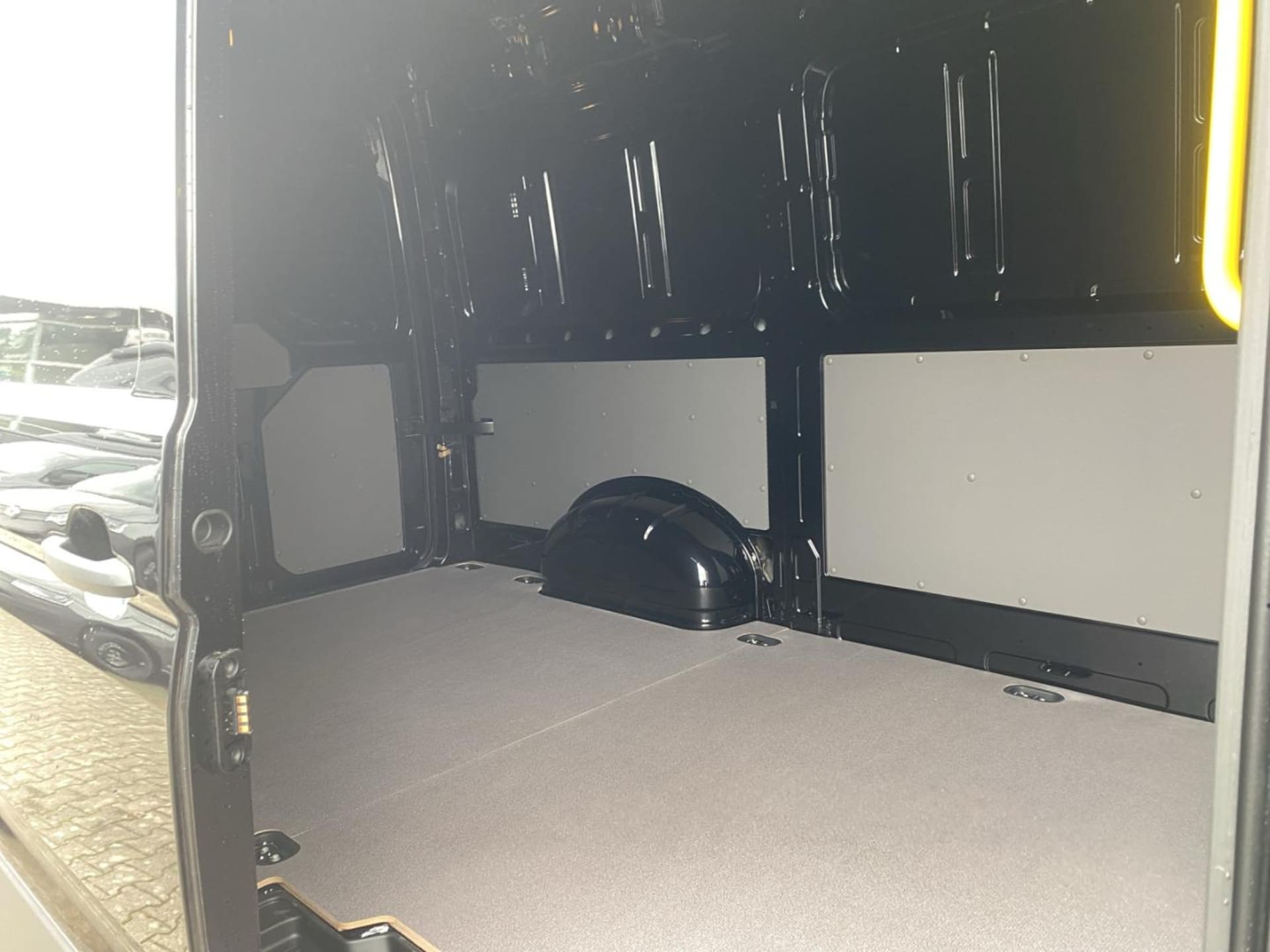 Volkswagen Crafter Kasten mittlerer Radstand