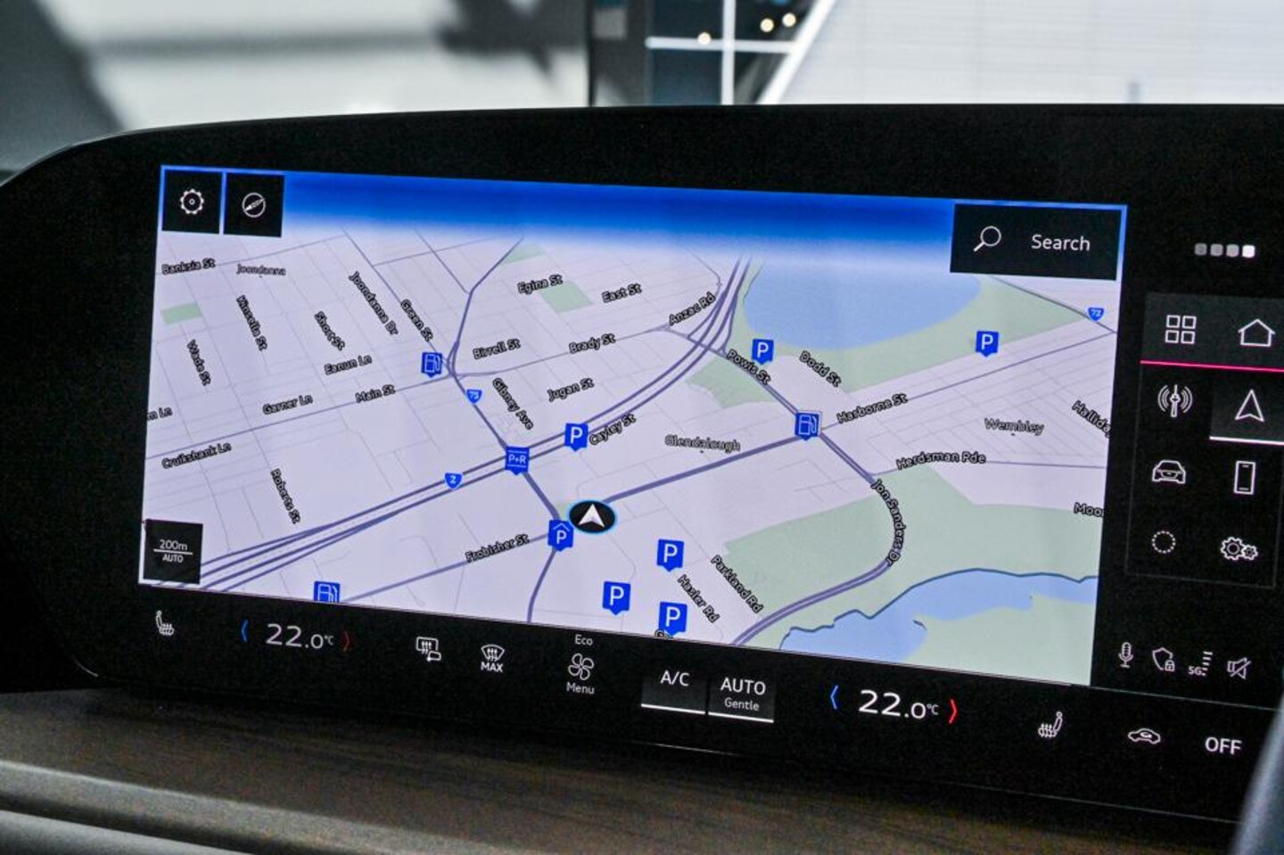 Image about Audi Q5 SUV TDI quattro 150 kW