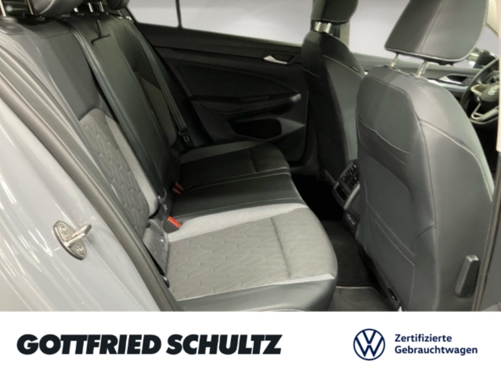 Volkswagen Golf – Bild 8