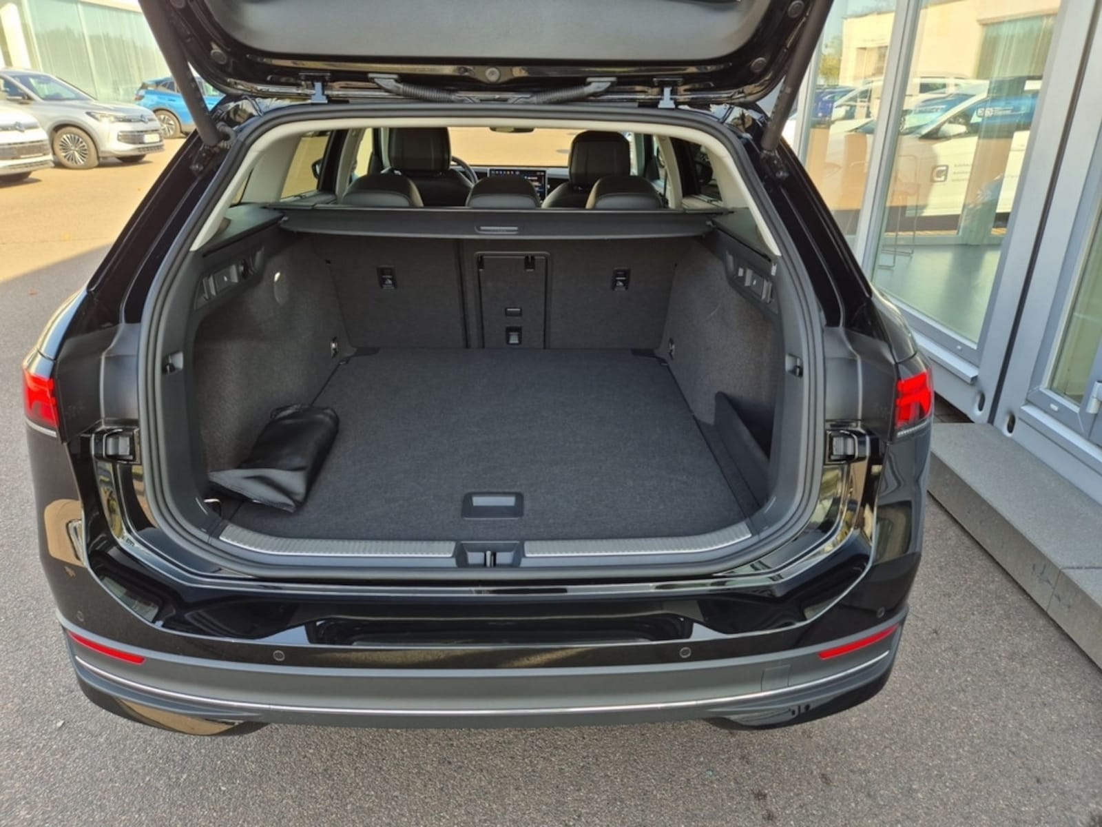 Volkswagen Passat – Bild 13