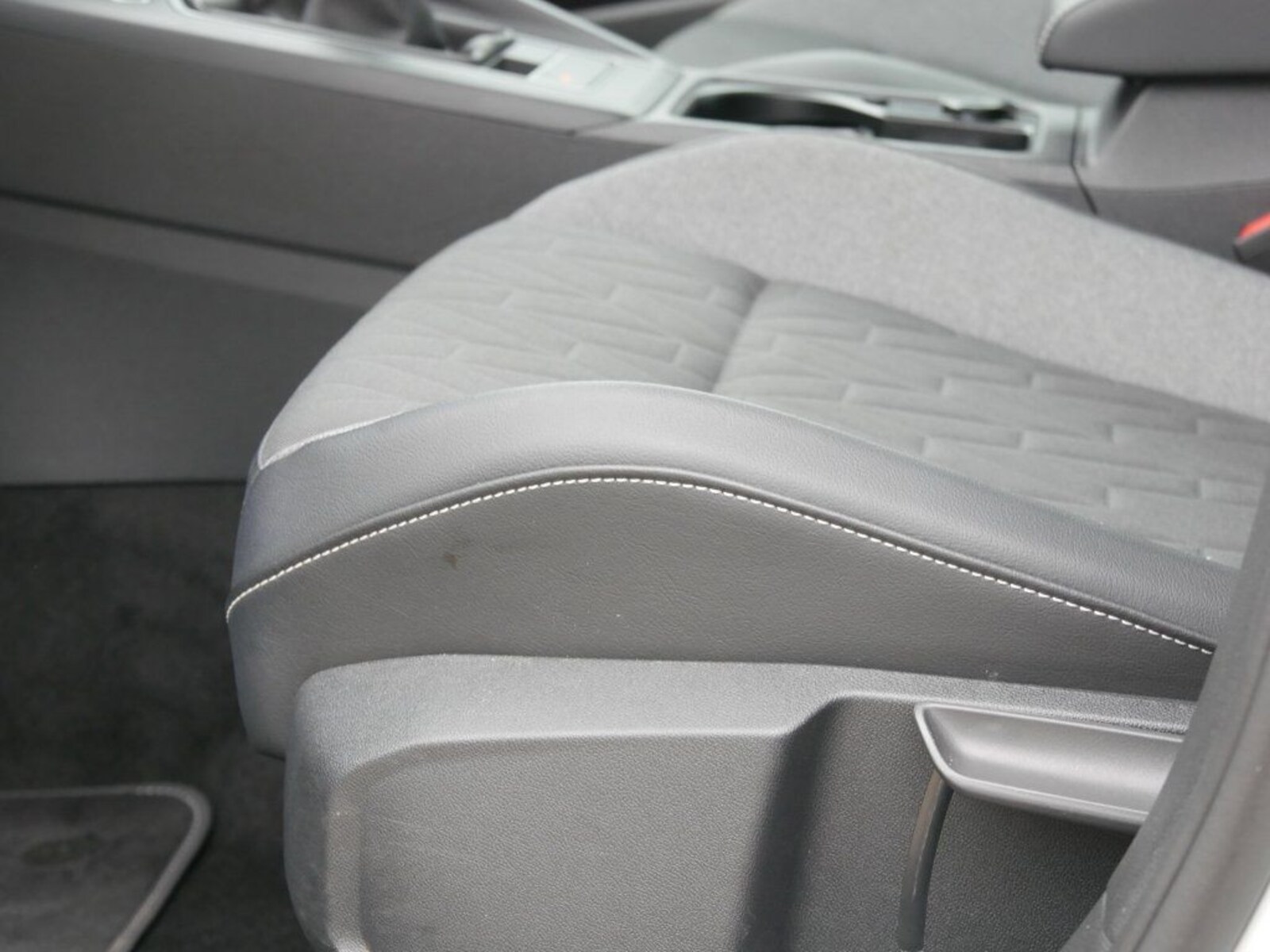 Volkswagen Golf – Bild 12