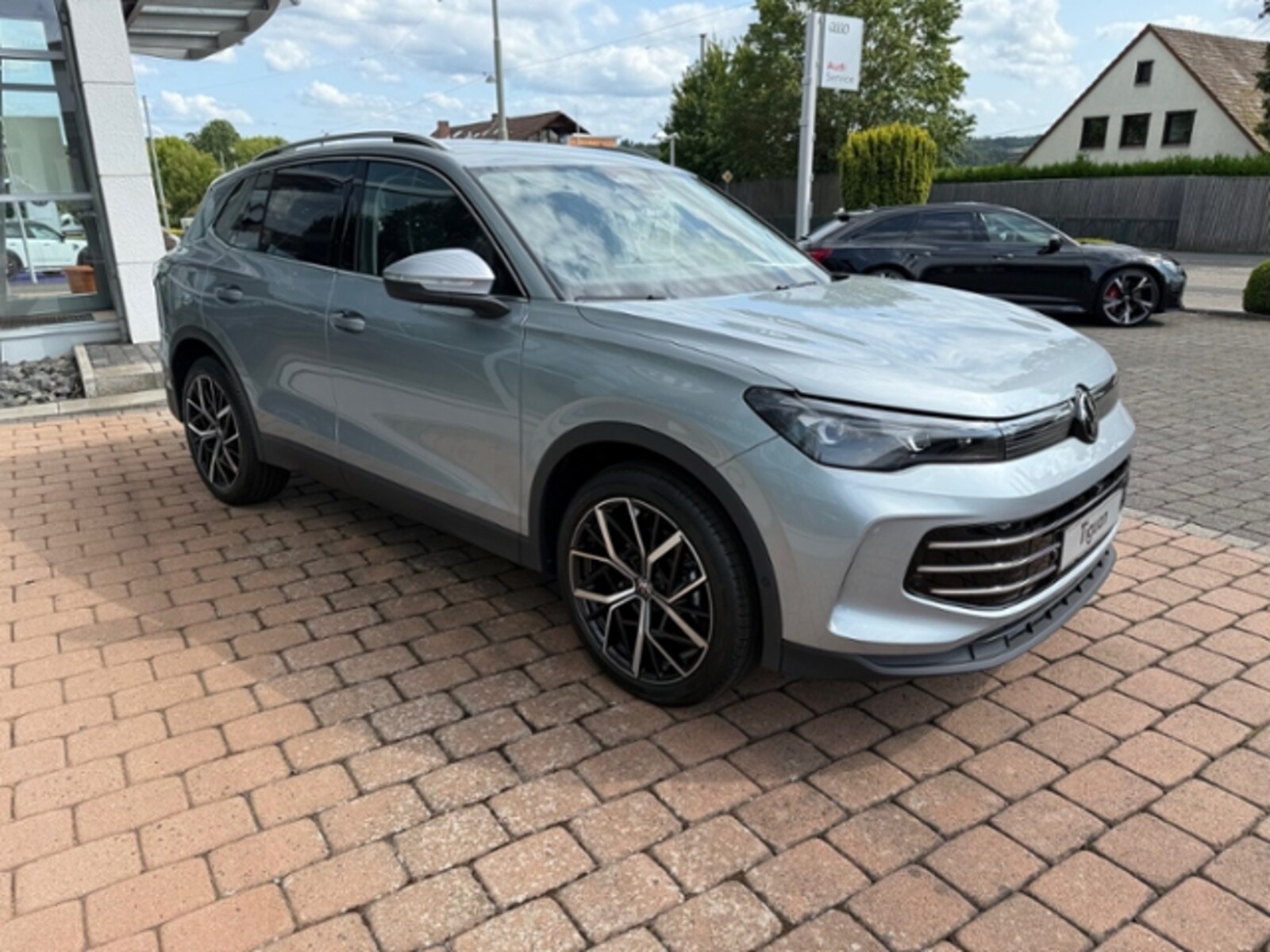 Volkswagen Tiguan – Bild 5