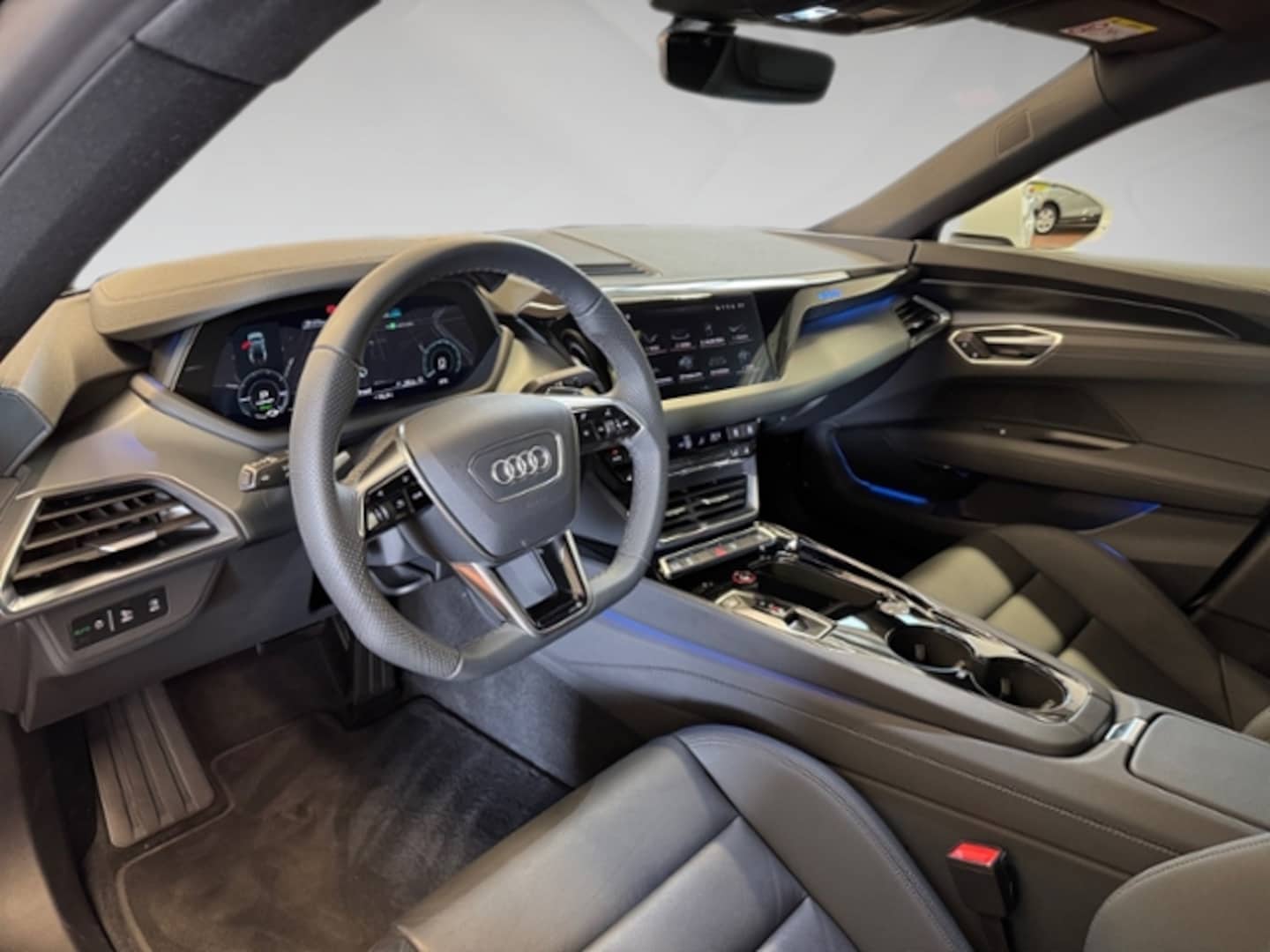 Bild über Audi e-tron GT e-tron quattro - für weitere Informationen kontaktieren Sie den Audi Partner