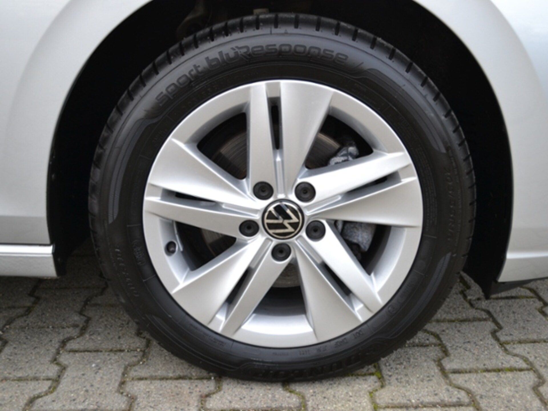 Volkswagen Golf Life