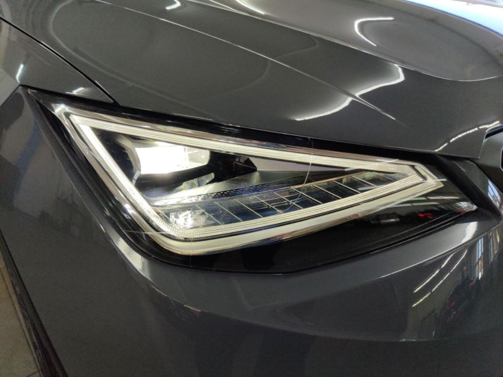SEAT Arona FR