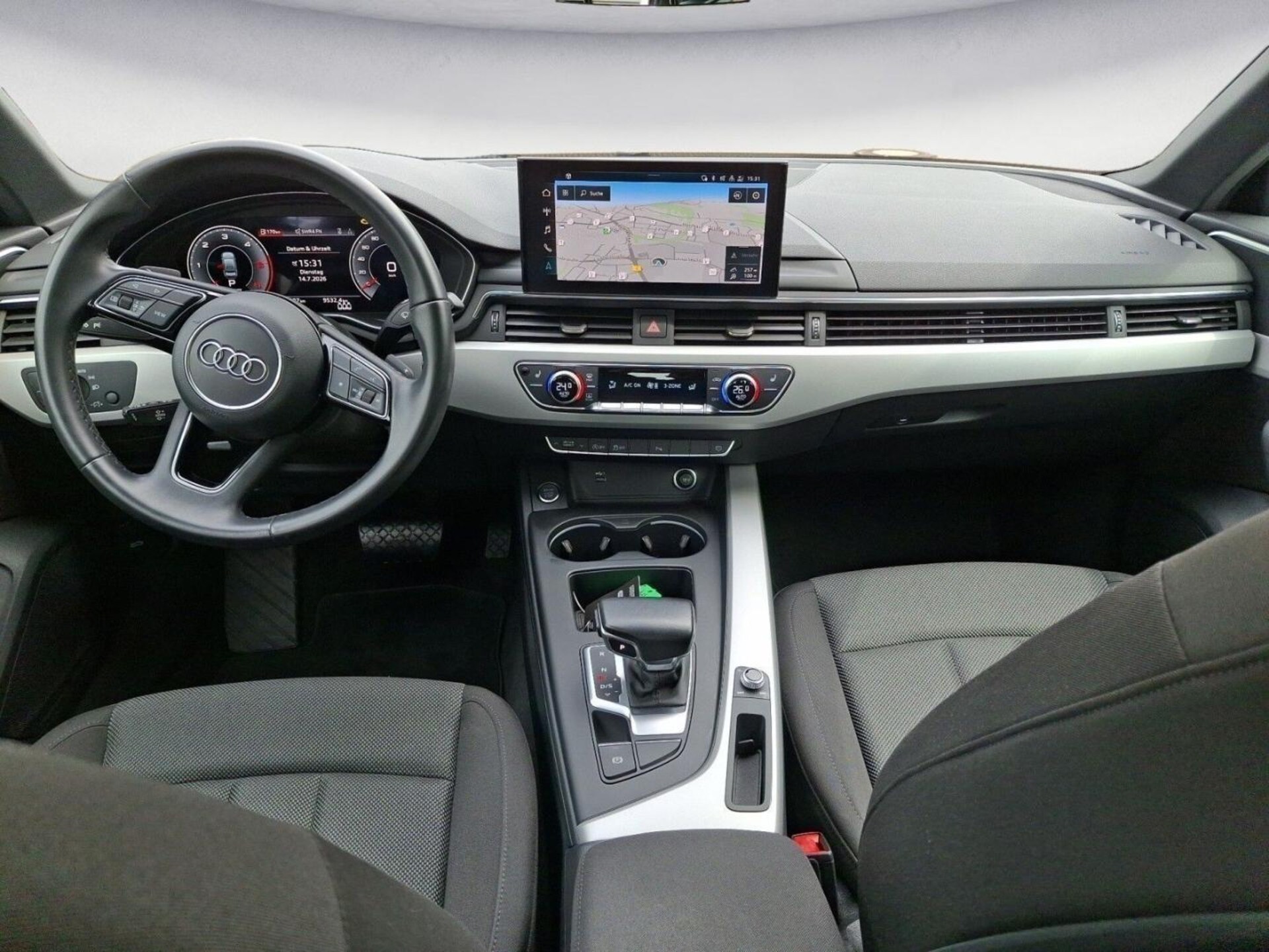 Audi A4 Limousine Advanced