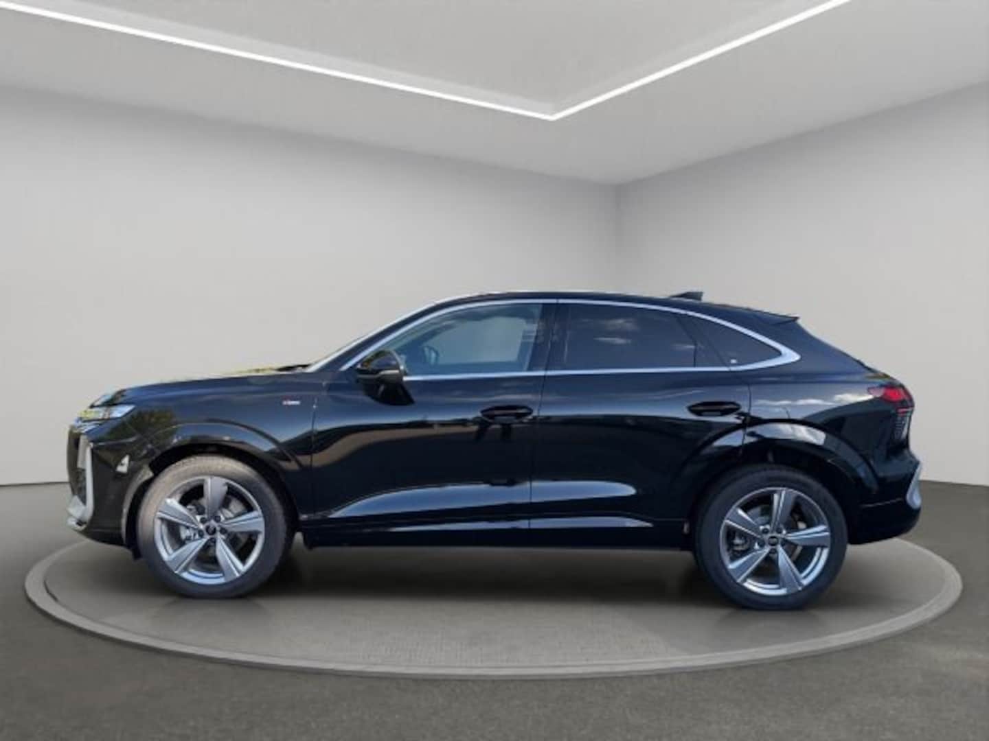 Bild über Audi Q3 Sportback TFSI 110 kW S tronic - für weitere Informationen kontaktieren Sie den Audi Partner