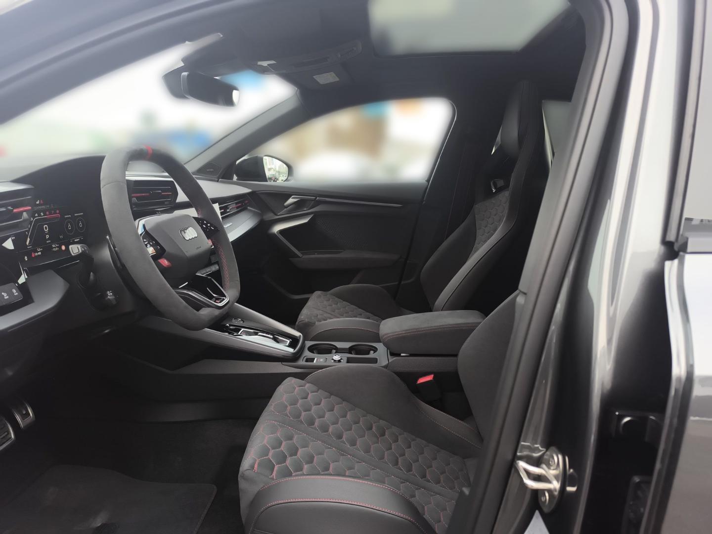 Image about Audi RS 3 Sportback TFSI quattro S tronic